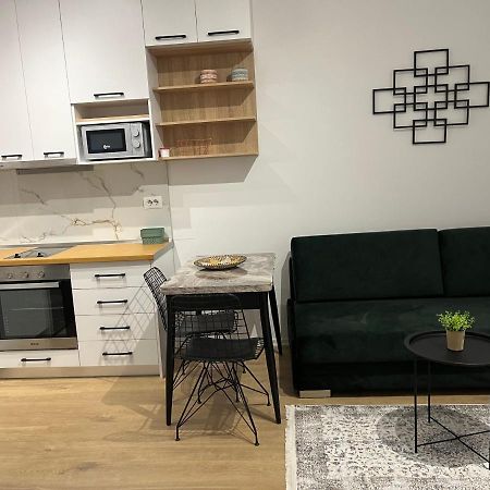 Comfy Nest Apartment- Free Parking Tirana Exteriör bild