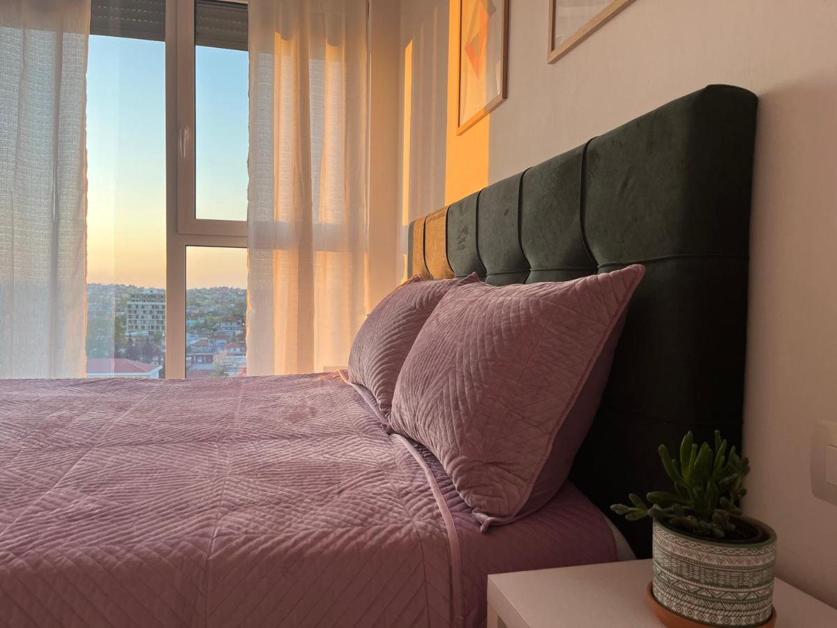 Comfy Nest Apartment- Free Parking Tirana Exteriör bild