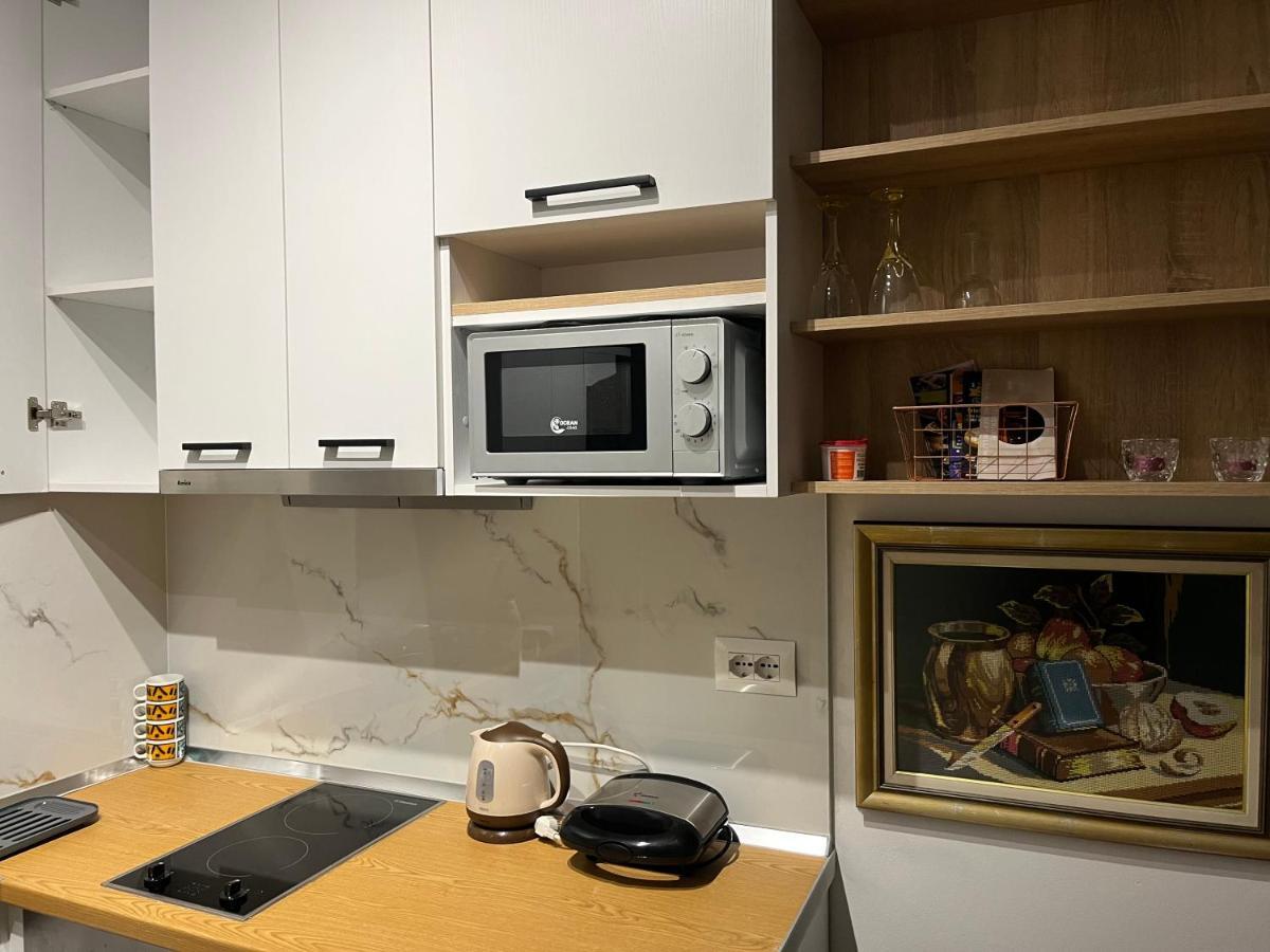 Comfy Nest Apartment- Free Parking Tirana Exteriör bild