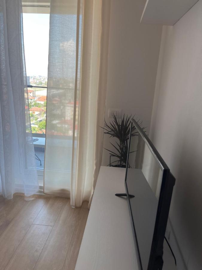 Comfy Nest Apartment- Free Parking Tirana Exteriör bild